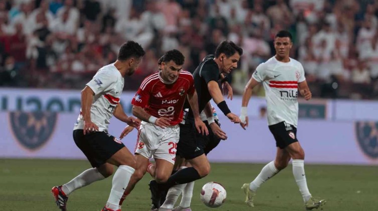 الأهلي يقترب من توجيه ضربة كبيرة للزمالك