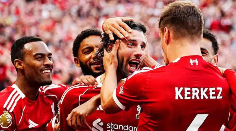 ليفربول يدرس مكافأة سوبوسلاي وتجديد عقده