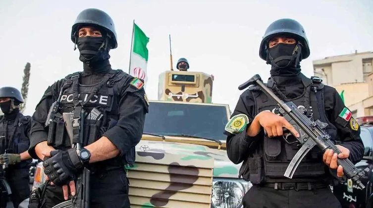 إيران تعلن إعدام عنصرين من "داعش"