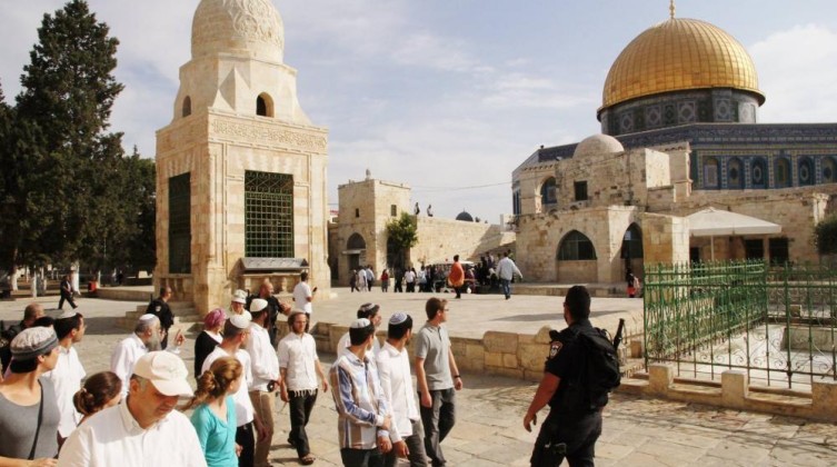 168 مستوطنًا يقتحمون المسجد الأقصى