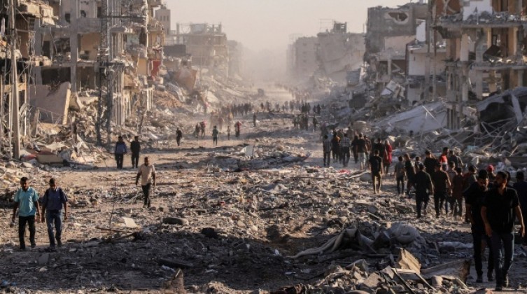 ترامب يعلن قريبًا عن مجلس السلام لإعادة إعمار غزة