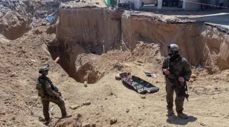 الجيش الإسرائيلي يعلن استهداف 4 قادة من حماس والجهاد في غزة