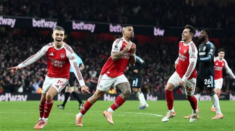 مواعيد مباريات اليوم الخميس والقنوات الناقلة