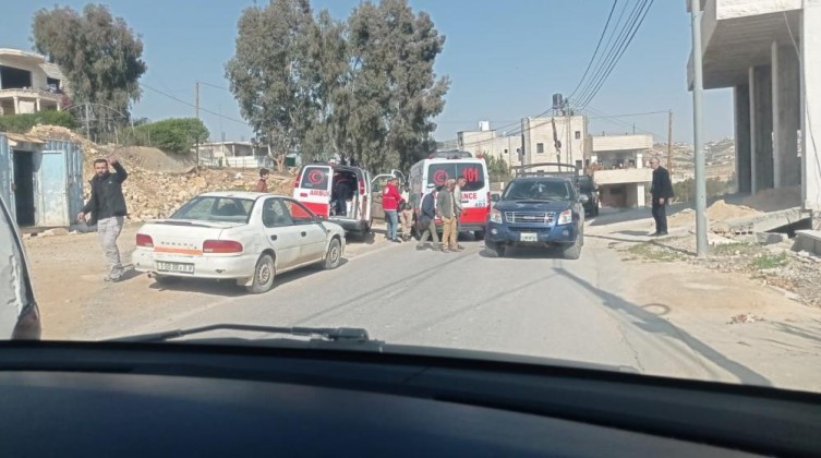 إصابتان خلال هجوم للمستوطنين على عرب الرشايدة جنوب بيت لحم