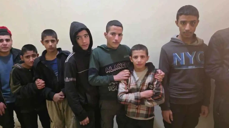 الإدارة الكردية توضح حقيقة الصور المتداولة لأطفال سجن الأقطان