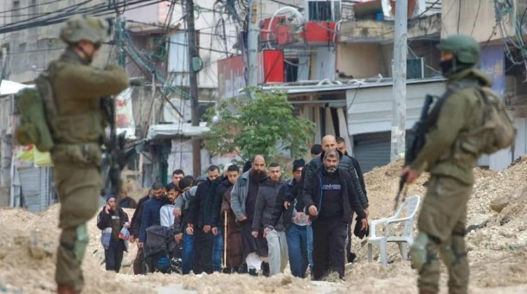 الأونروا: 12 ألف طفل نازح في الضفة الغربية
