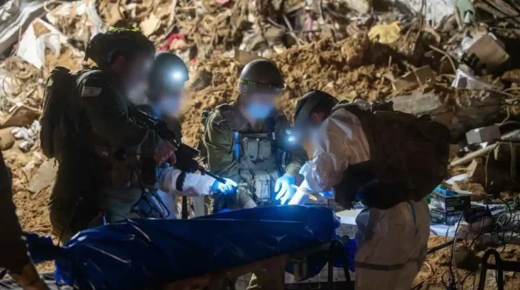 "الشاباك" يكشف كواليس إعادة جثة آخر رهينة في غزة‎