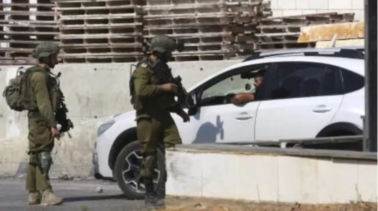 الاحتلال يستولي على مركبات في جنوب نابلس