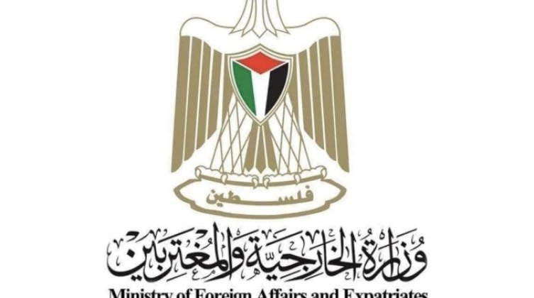فلسطين تعلق على أزمة الكويت والعراق وتدعو لحل الخلاف