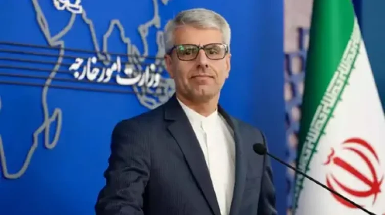 إيران تنفي تأجيل المناورة البحرية المشتركة مع الصين وروسيا