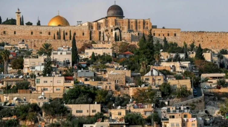 مخطط إسرائيلي جديد لتوسيع حدود القدس وربط مستوطنة “آدم” بها