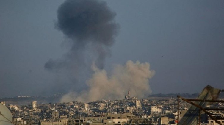 محدث: شهيدين ومصابون بقصف إسرائيلي شمالي وادي غزة