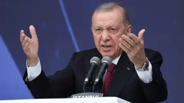أردوغان يدين معاداة السامية ويحذر من تصاعد خطاب الكراهية الديني