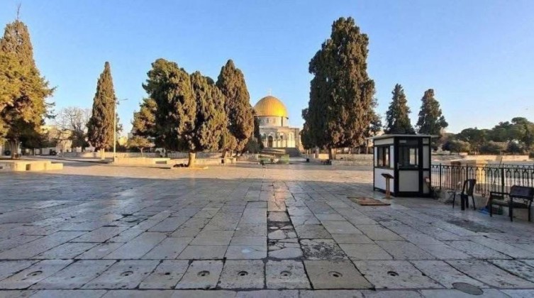 الاحتلال يواصل إغلاق المسجد الأقصى لليوم العاشر