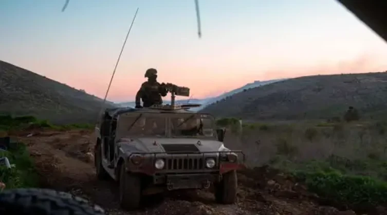 إصابة 3 جنود إسرائيليين بقصف استهدفهم في لبنان