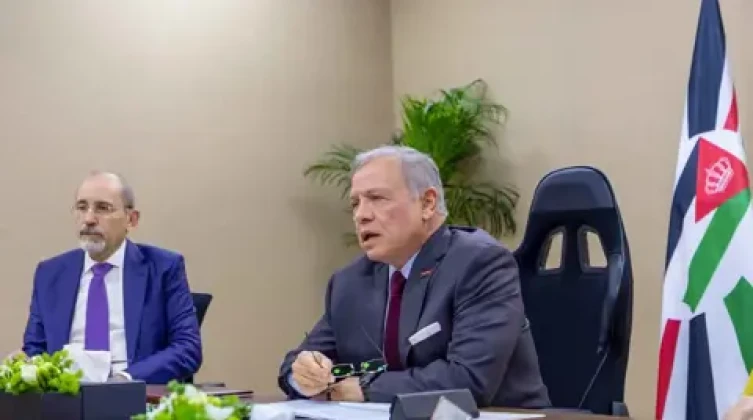 عاهل الأردن يدعو للحوار لاحتواء التصعيد الخطير في الشرق الأوسط