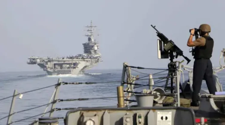 أمريكا تعلن انتهاء التهديدات الإيرانية في المياه الإقليمية