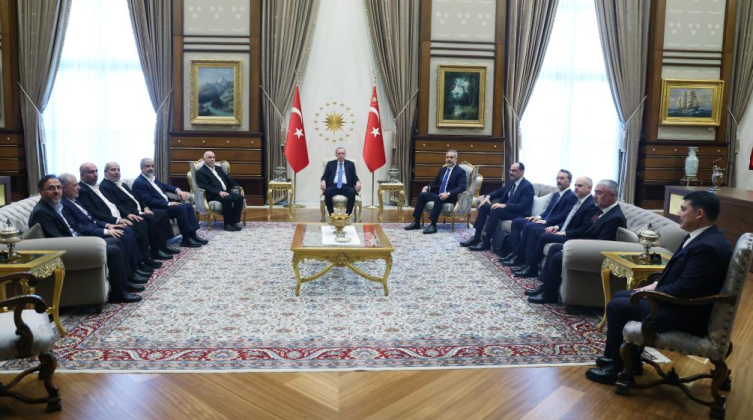 تفاصيل لقاء وفد حركة حماس مع أردوغان في إسطنبول