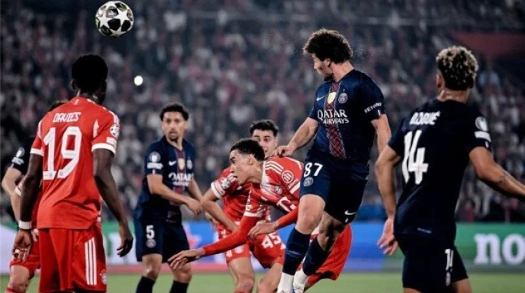 كومباني يعلق على خسارة بايرن ميونخ أمام باريس في دوري الأبطال