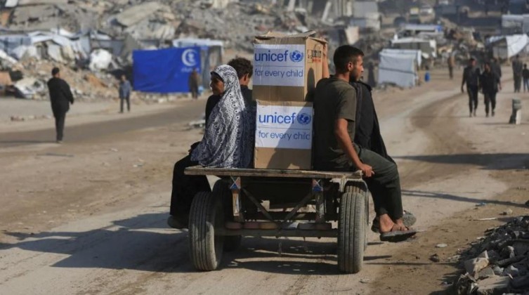 انهيار قطاع النقل في غزة يفرض واقعًا بديلًا ويستدعي خطة إعمار عاجلة