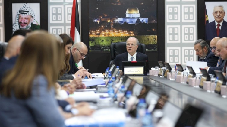 مجلس الوزراء يقرر خفض أيام الدوام الوجاهي