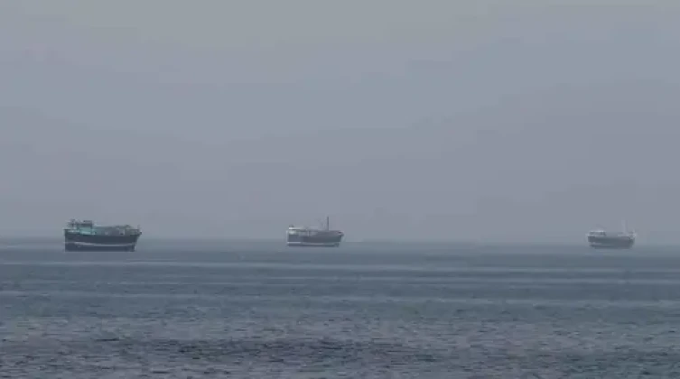 اليونان: إيران هاجمت سفينة لنا قرب مضيق هرمز