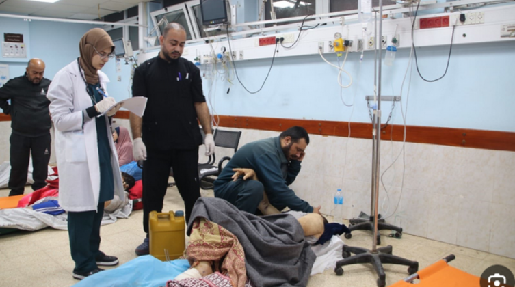 وزارة الصحة في غزة تحذر من انهيار كامل للمنظومة الصحية