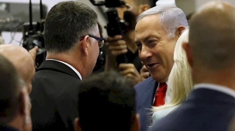 نتنياهو وساعر يطردان اسبانيا من مقر التنسيق الخاص بشؤون غزة