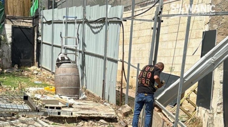 الاحتلال يجبر مقدسيا على هدم منزله ببلدة سلوان بالقدس