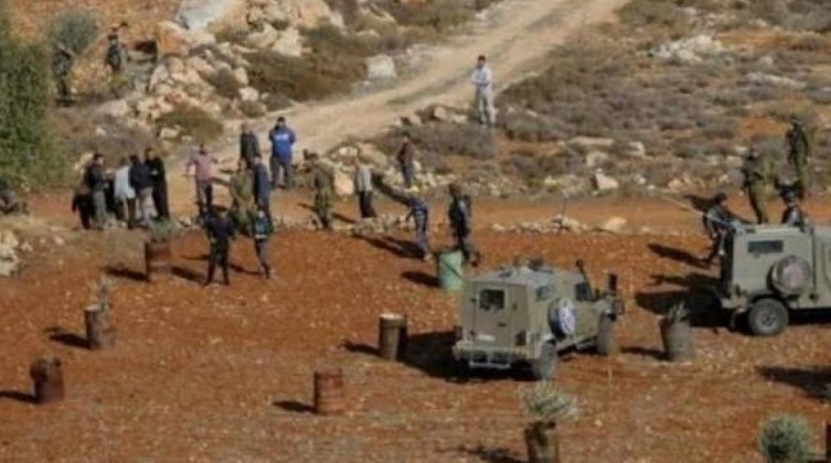 الاحتلال يعتقل 3 مواطنين أثناء إصلاح خطوط مياه بالأغوار