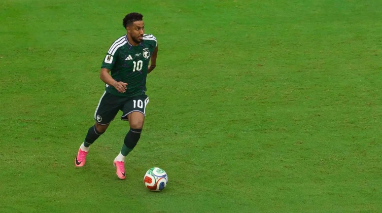 الدوسري يتوعد إسبانيا بعد تعادل السعودية مع أوروغواي