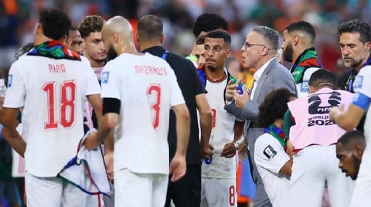 محمد وهبي يكشف سر فوز المغرب على هولندا بكأس العالم