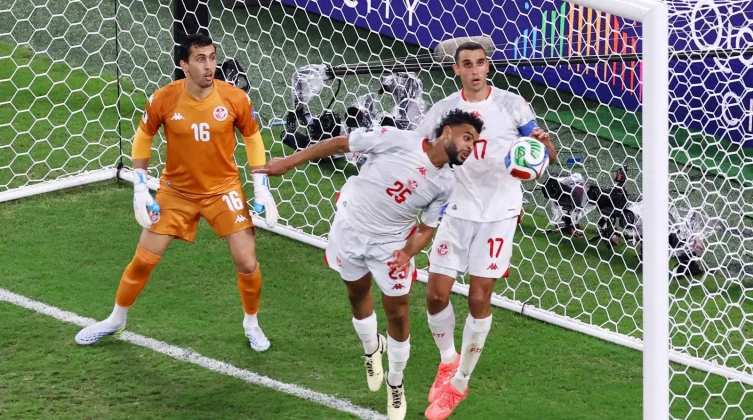 أسوأ 8 لاعبين عرب أداءً في أول جولتين من مونديال 2026