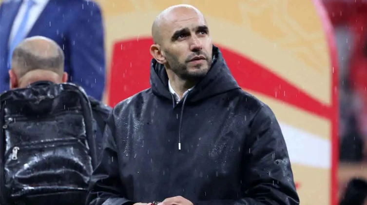 الركراكي يقترب من البقاء في أوروبا ويبتعد عن تدريب الاتحاد السعودي