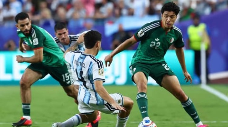 آرسنال يرصد 60 مليون يورو للتعاقد مع نجم جزائري