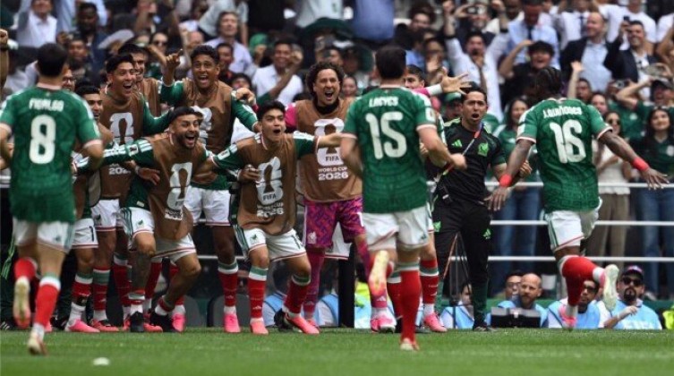 كأس العالم 2026.. المكسيك تضرب جنوب إفريقيا بثنائية نظيفة في افتتاحية المونديال