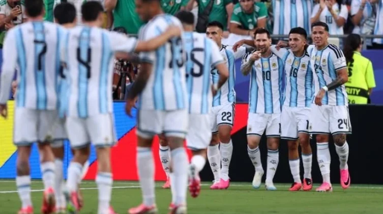 بالفيديو: ثلاثية ميسي تقود الأرجنتين لاكتساح الجزائر في كأس العالم 2026