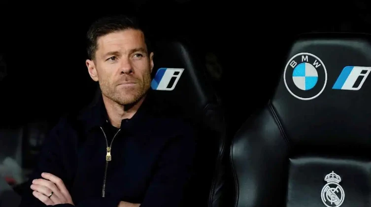 تشابي ألونسو يخطط لضم لاعب من ريال مدريد إلى تشيلسي