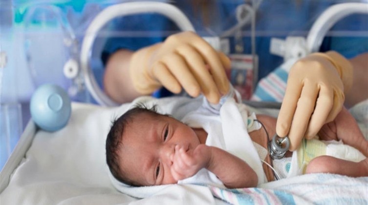 داخلية غزة: تسجيل مواليد العائدين للقطاع مشروط بإثبات دخولهم