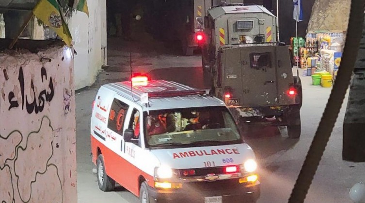 إصابتان برصاص الاحتلال  في مخيم العروب شمال الخليل