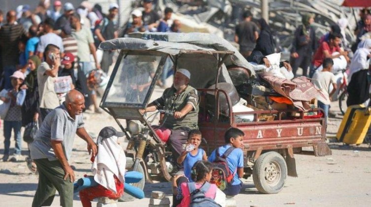 "حماس" تدعو إلى قمة عربية طارئة لإفشال مخطط تهجير سكان غزة