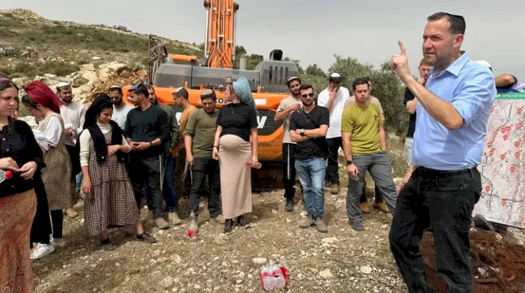 تسجيل أكثر من 3 آلاف عائلة إسرائيلية للسكن في 18 مستوطنة جديدة بالضفة