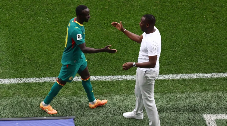 بعد وداع المونديال.. السنغال تنهي مشوار بابي تياو مع المنتخب