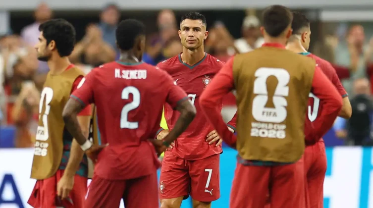 أول ضحايا خروج منتخب البرتغال من كأس العالم