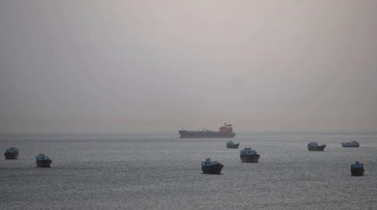 بلاغ عن واقعة بحرية جنوبي المكلا في اليمن