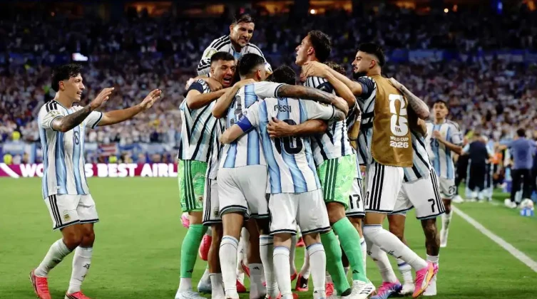 5 نجوم يهددون منتخب مصر بليلة مرعبة