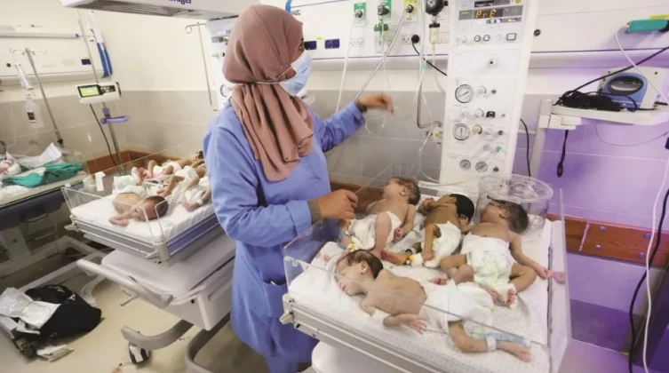 2775 مولودًا و193 حالة وفاة في قطاع غزة خلال يونيو