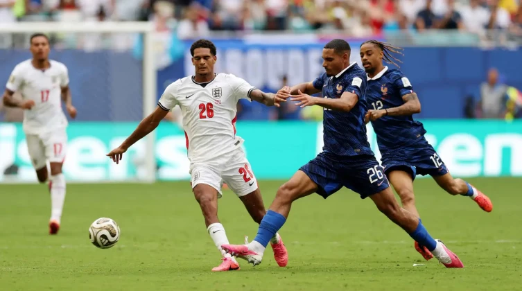تشيلسي يعلن ضم مدافع منتخب فرنسا