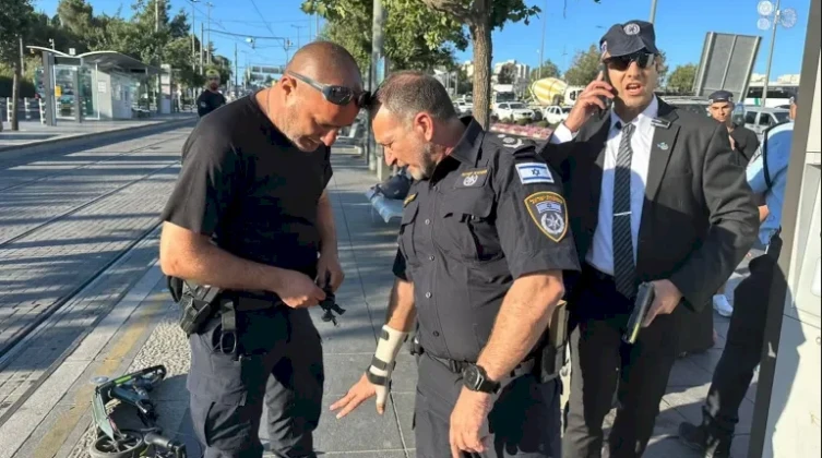 إعلام إسرائيلي: مقتل فلسطيني بعد محاولة طعن شرطي في اللد