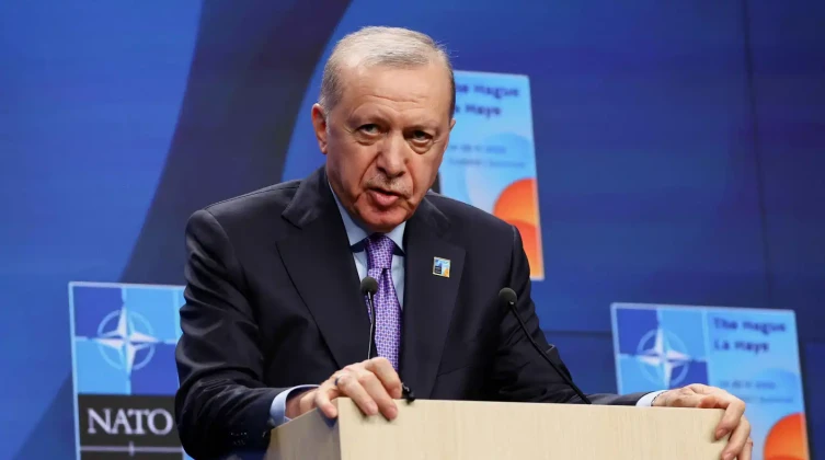 أردوغان: تركيا مستعدة لإزالة الألغام في مضيق هرمز